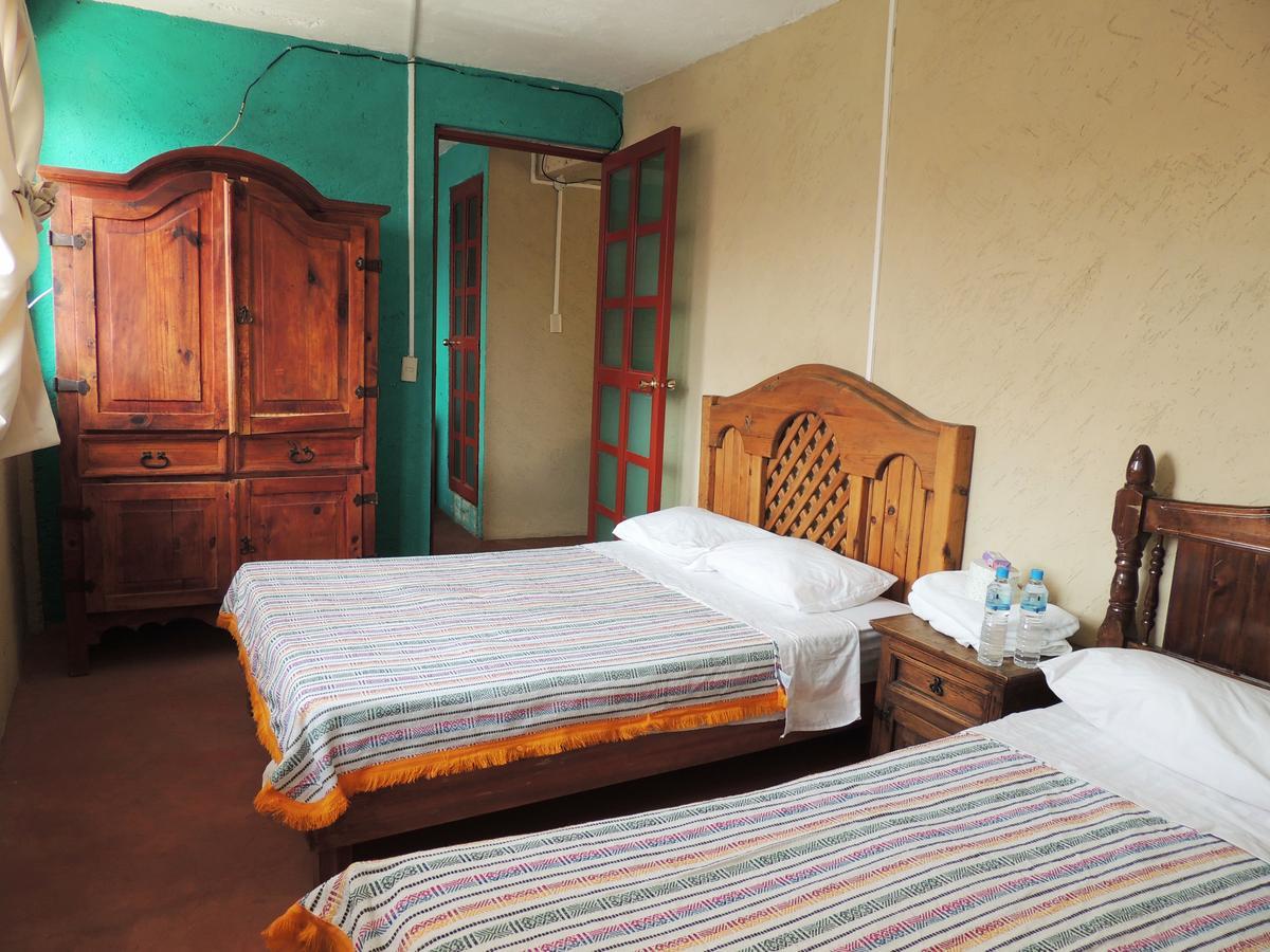 Hotel Las Fumarolas De Don Goyo تشولولا المظهر الخارجي الصورة