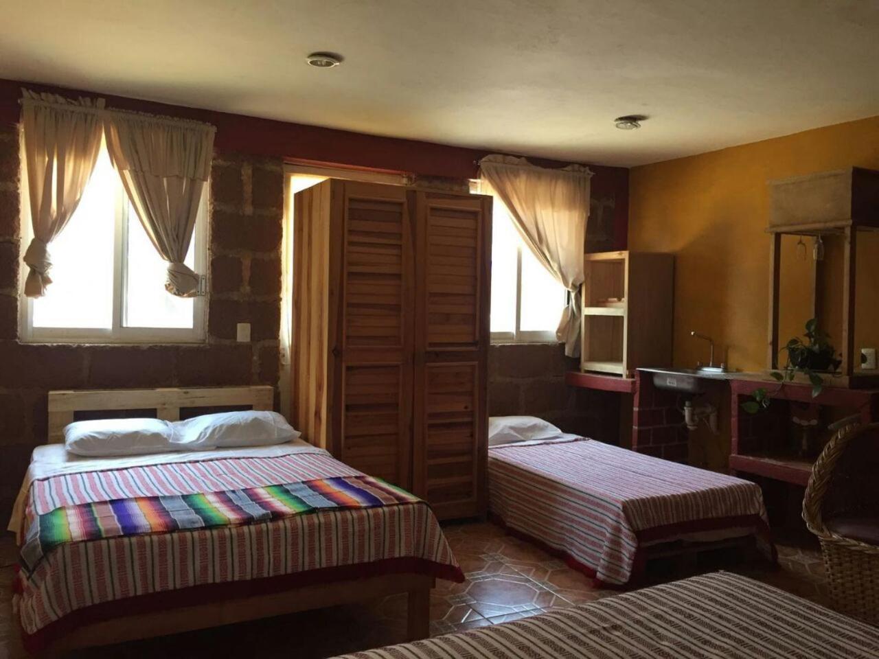 Hotel Las Fumarolas De Don Goyo تشولولا المظهر الخارجي الصورة