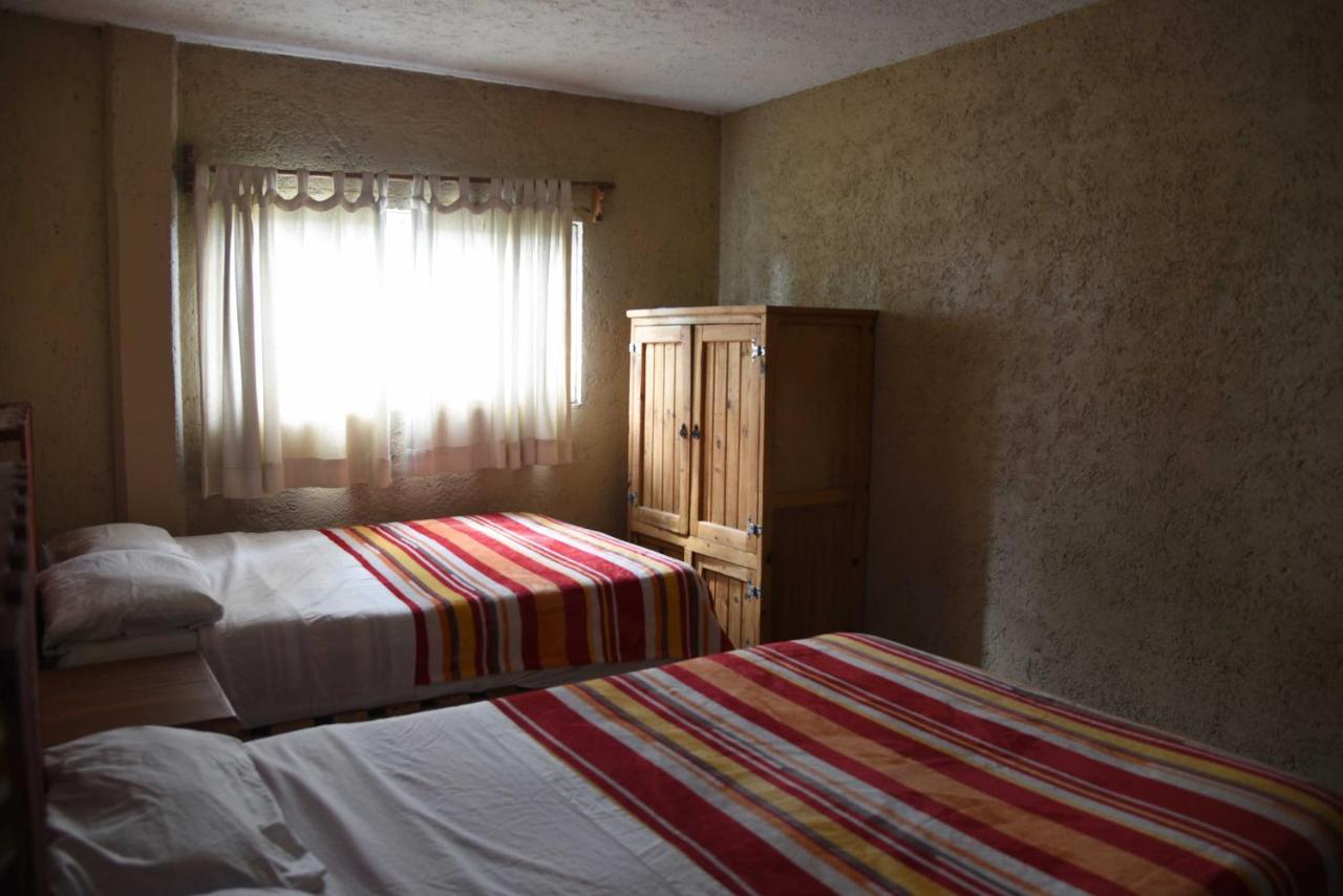 Hotel Las Fumarolas De Don Goyo تشولولا المظهر الخارجي الصورة