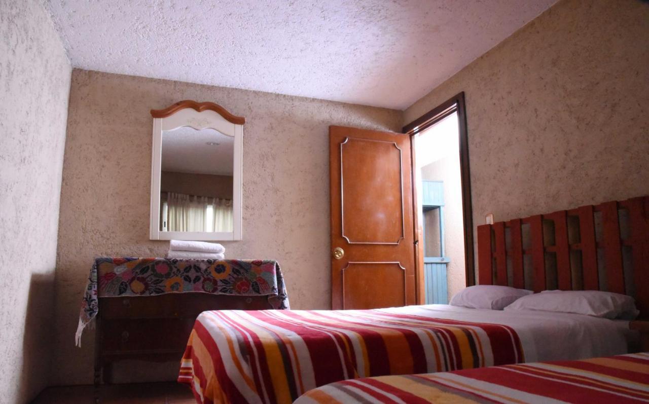Hotel Las Fumarolas De Don Goyo تشولولا المظهر الخارجي الصورة